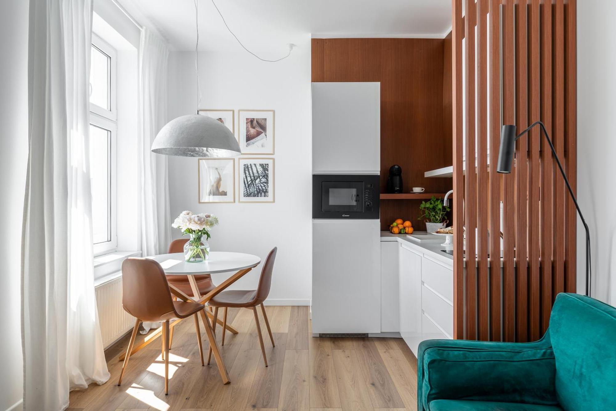 All For Sophie Apartments - Z Palarnia Kawy I Pracownia Artystyczna W Kamienicy - Art & Coffee In Historic Building Gdańsk Værelse billede